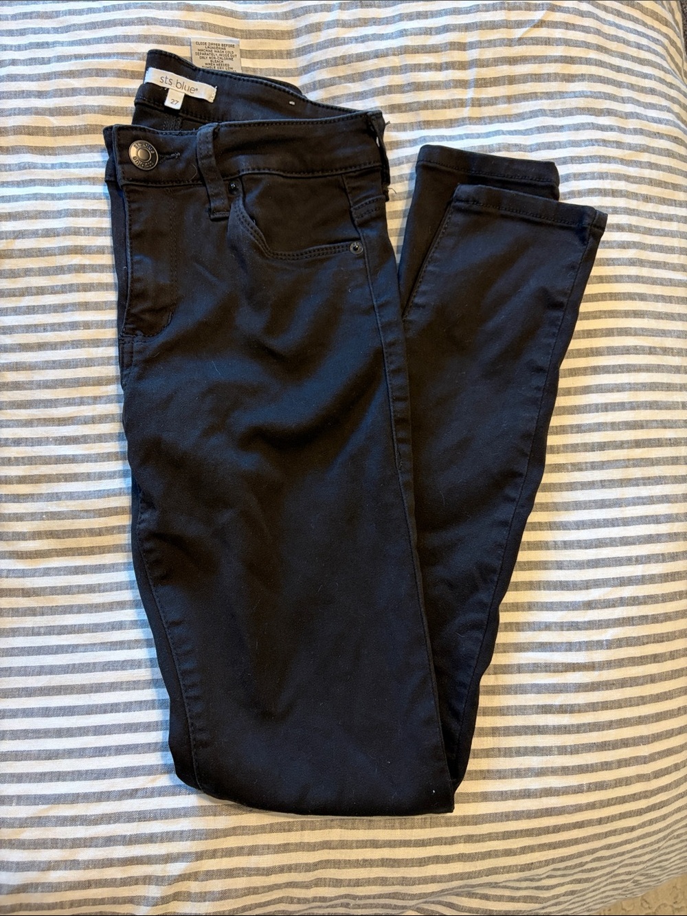 STS Blue Black Skinny Jeans — Women's Slim Fit